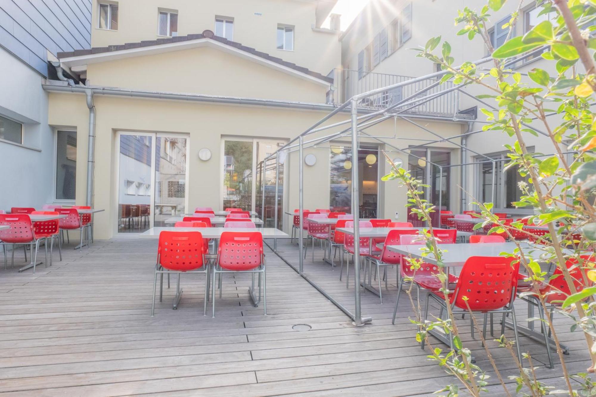 Locarno Youth Hostel Экстерьер фото